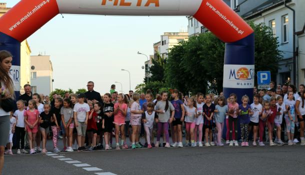 IMG_2273 👟 XII Bieg Uliczny im. Ojca Bernarda Kryszkiewicza – sport, pasja i rekord frekwencji! 🏅