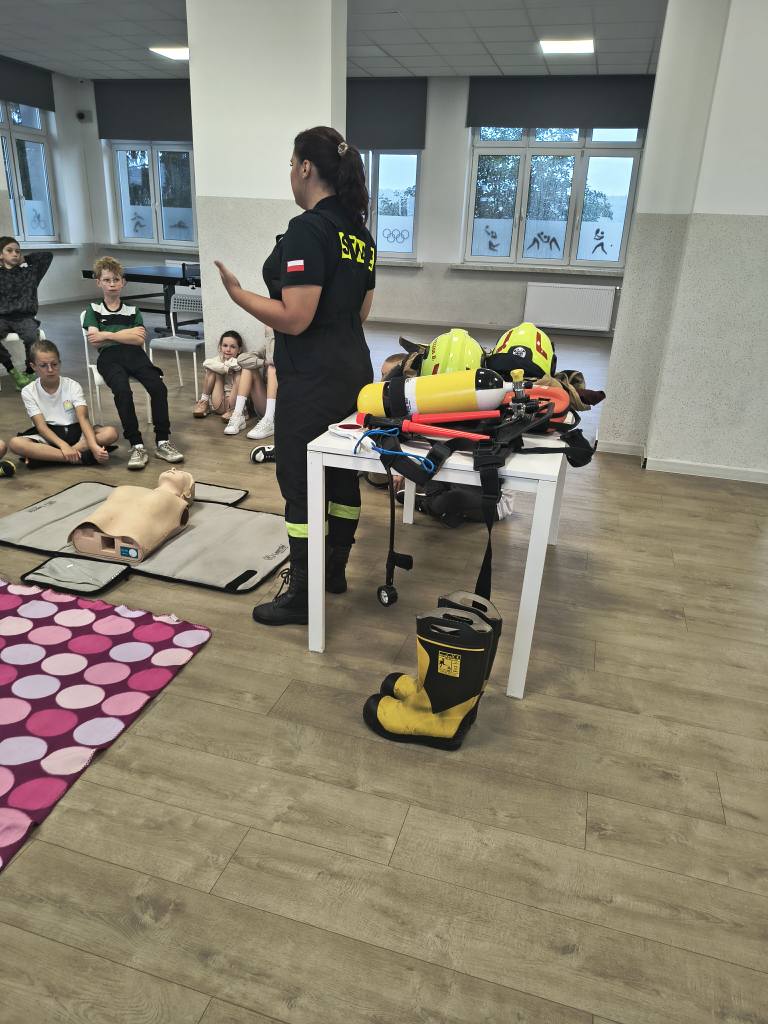 524600522_1798209904424445_4760932797658848255_n 🚨 Pierwsza pomoc z Mławianką – edycja #2! 🔥⚽