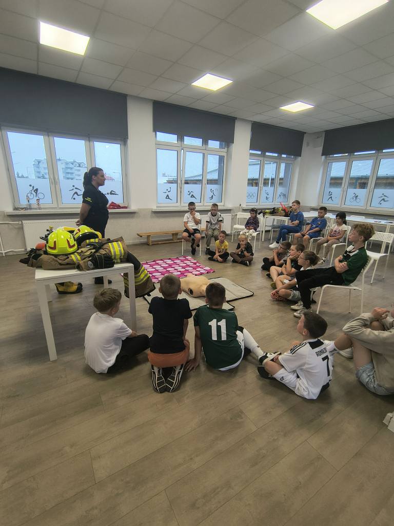 525936343_1798209864424449_4583122259513207020_n 🚨 Pierwsza pomoc z Mławianką – edycja #2! 🔥⚽