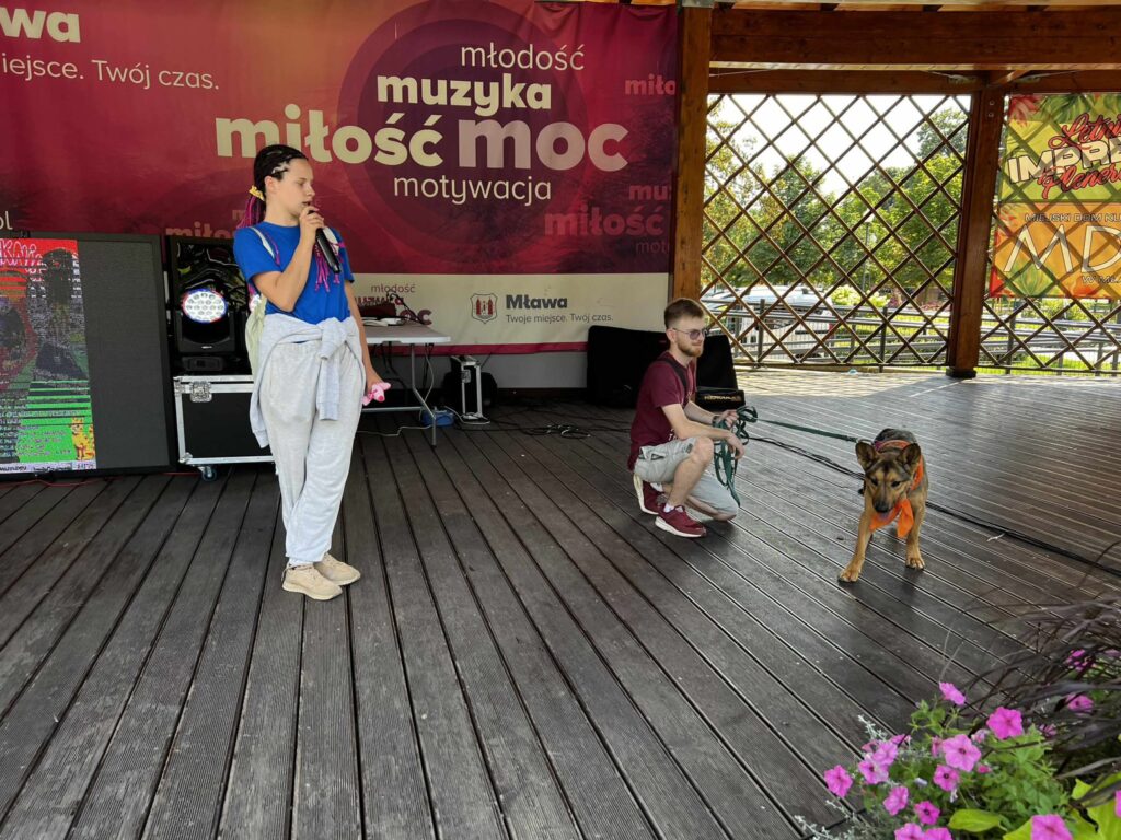 529598328_122129655740817720_4429524939972794427_n-1024x768 🐾 Mława pokochała „Psiknik”! Pierwsza edycja wydarzenia za nami 🐶🎉