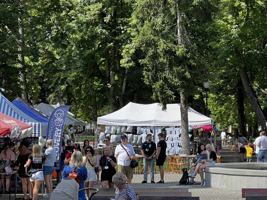 530521955_122129655968817720_3979986673531484896_n-1024x768 🐾 Mława pokochała „Psiknik”! Pierwsza edycja wydarzenia za nami 🐶🎉