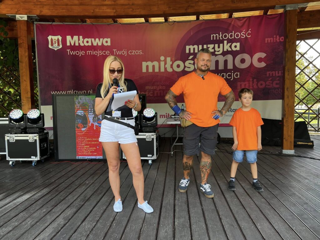 530708215_122129766776817720_7048227612374120641_n-1024x768 🐾 Mława pokochała „Psiknik”! Pierwsza edycja wydarzenia za nami 🐶🎉