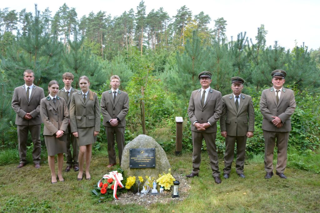 541165968_122178331496347667_1577844195878613559_n-1024x683 🕊 86. rocznica Bitwy pod Mławą – hołd oddany Bohaterom września 1939 roku 🌿🇵🇱